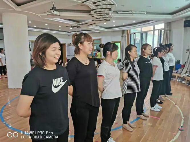 提升教師專業技能"教師素質教育舞蹈課程培訓活動掠影